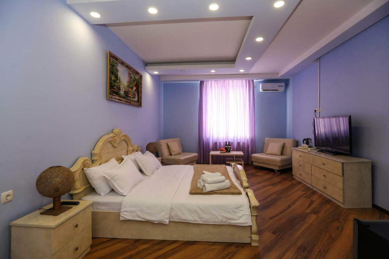 Отель 2Floors Тбилиси Экстерьер фото